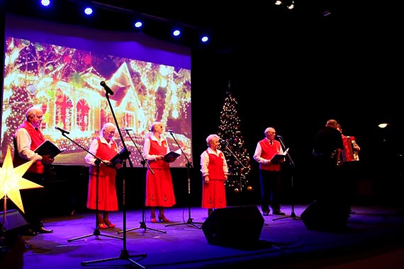 Midzynarodowy Dom Kultury w Midzyzdrojach zatrudni instruktora do Zespou piewaczego „Fale”