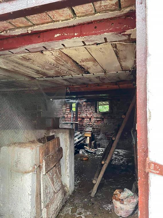 Cztery jednostki stra�ak�w gasi�y po�ar w Kodr�bku