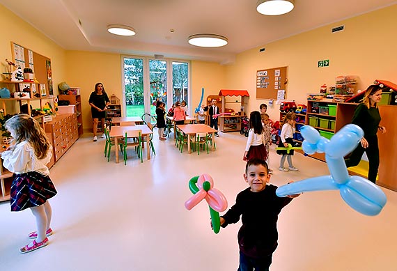 W Wolinie odby�o si� otwarcie Przedszkola Miejskiego „Kraina U�miechu”. Zobacz film!