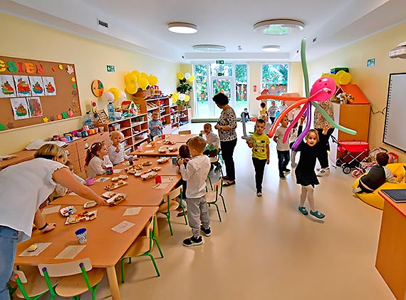 W Wolinie odby�o si� otwarcie Przedszkola Miejskiego „Kraina U�miechu”. Zobacz film!