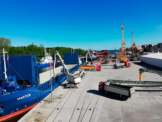 Poszukiwania terenw pod wiatraki na Batyku  Port w Koobrzegu czeka na statki serwisowe