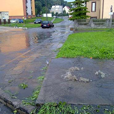 Oberwanie chmury nad Kamieniem Pomorskim