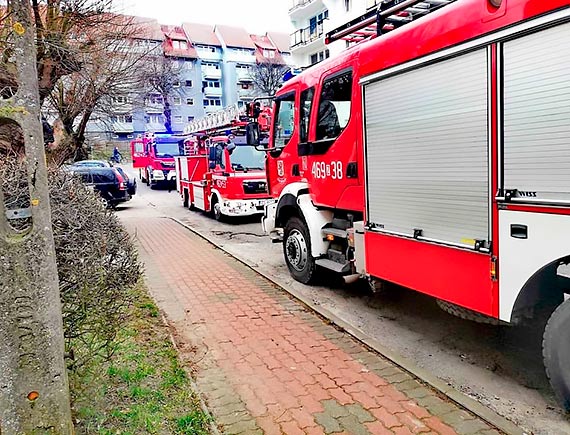 Poar mieszkania w Wolinie! W rodku znajdowaa si jedna osoba