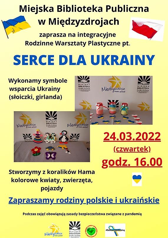 „Serce dla Ukrainy” – Rodzinne Warsztaty Plastyczne w midzyzdrojskiej bibliotece 