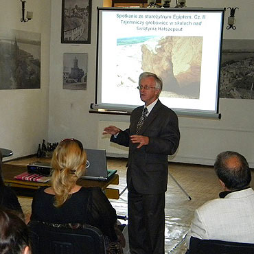 Kamień Pomorski: Prof. Andrzej Niwiński w MHZK