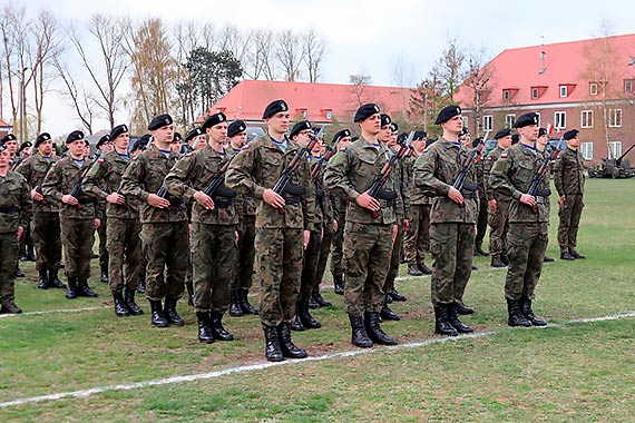 Przysiga wojskowa w Dziwnowie. onierze ukoczyli szkolenie podstawowe