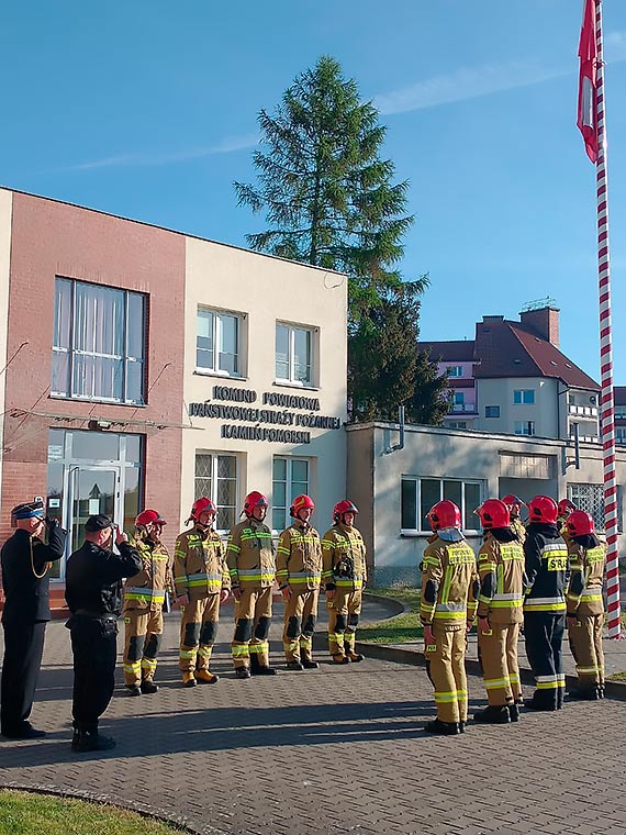 Dzie Flagi u straakw w Kamieniu Pomorskim oraz Midzyzdrojach