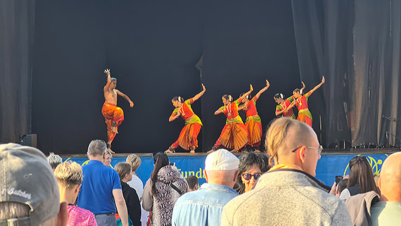 Festiwal Indii oywi promenad. Midzyzdroje nie mog narzeka na brak goci