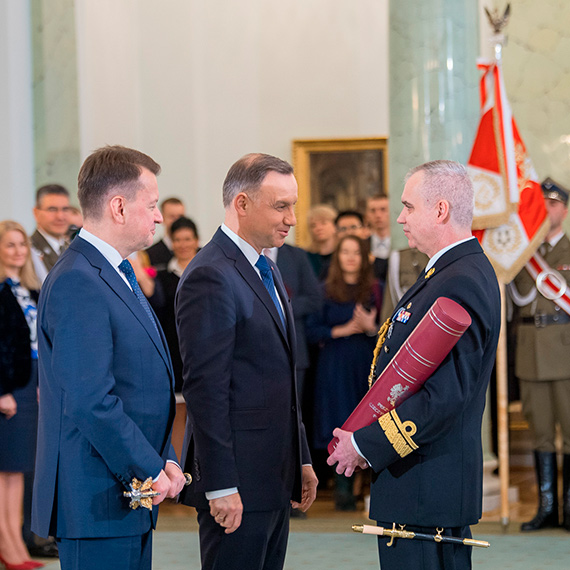 Dowódca 8FOW mianowany na kontradmirała