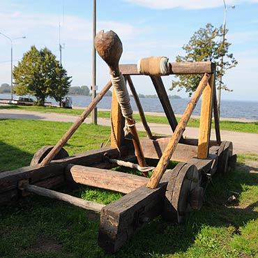 Kamie Pomorski: Przy nabrzeu stany machiny oblnicze