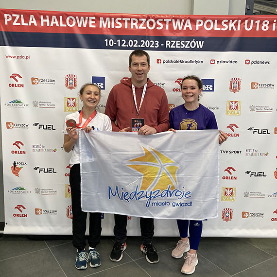Hanna Owczaruk zdobywa brzowy medal Halowych Mistrzostw Polski