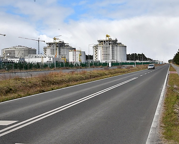 Czasowy zakaz przebywania wok terminalu LNG w winoujciu