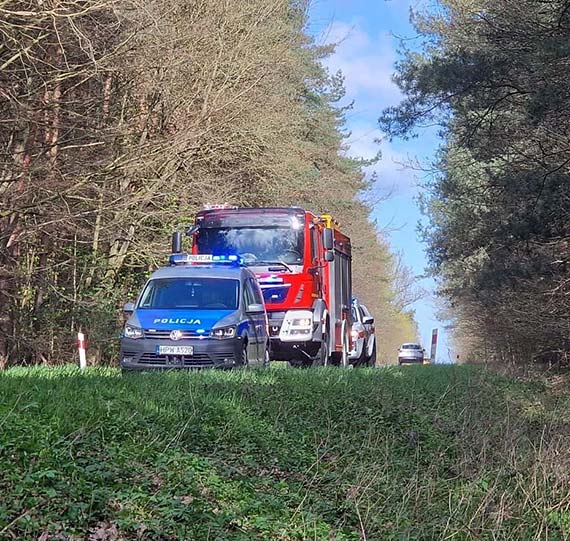 35-letni motocyklista dozna powanych obrae w wypadku na drodze nr 105 w wierznie