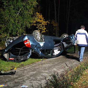 Samochd dachowa. W wypadku ranny mieszkaniec Midzyzdrojw