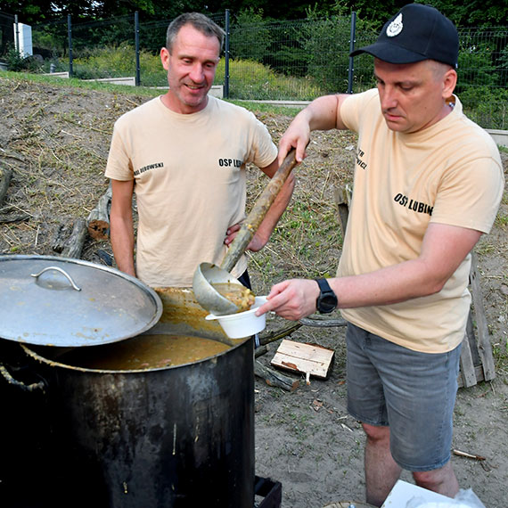 Piknik straacki w Lubinie, gminie Midzyzdroje - Nowa remiza, nowa era