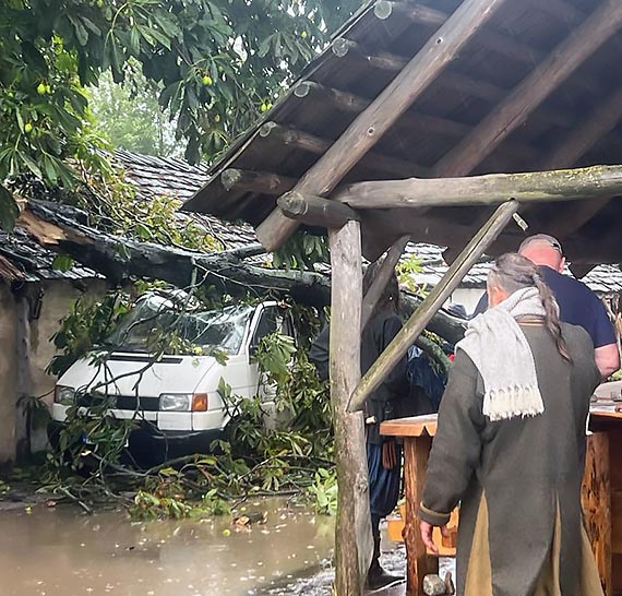 Powany wypadek na terenie skansenu podczas Festiwalu Sowian i Wikingw w Wolinie