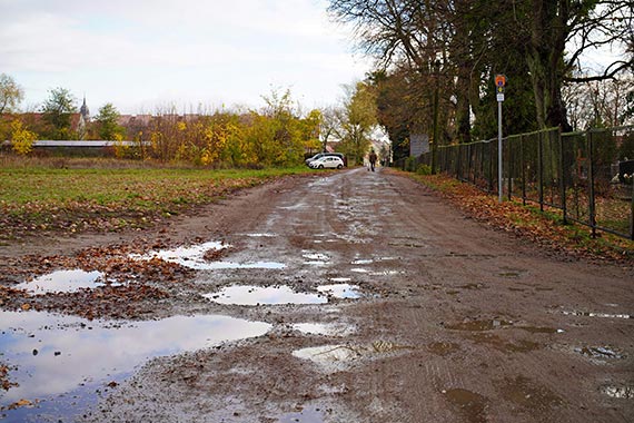 Burmistrz Wolina stawia na drogi, w Wolinie przyszed czas na ul. Jaracza