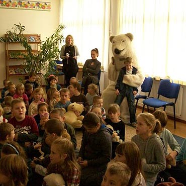 Kamie Pomorski: Dzie Pluszowego Misia w Bibliotece dla Dzieci