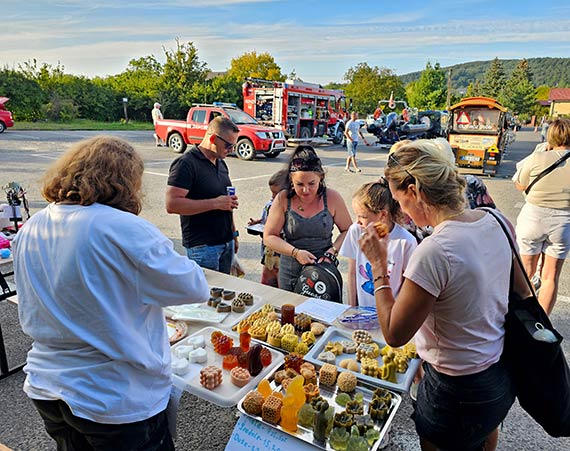 Dzie Ssiada w Wapnicy – Rodzinny Piknik nad Jeziorem Turkusowym. Zobacz fotogaleri!