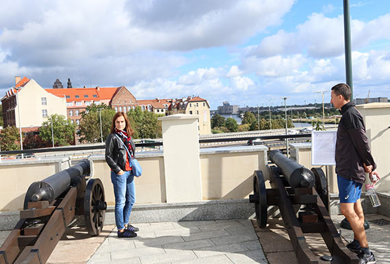 Historia Szczecina to 1250 lat! Ten wiek potwierdzio odkrycie dokonane w trakcie prac renowacyjnych zamku. Efekt tej inwestycji szczecinianie mog  podziwia od pitku 27 wrzenia