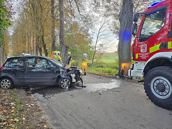 Kolizja na drodze midzy Koczewem a Domysowem