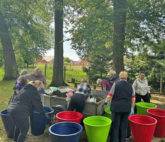 „Kwitnca i czysta przestrze – razem upikszamy nasz wie!”