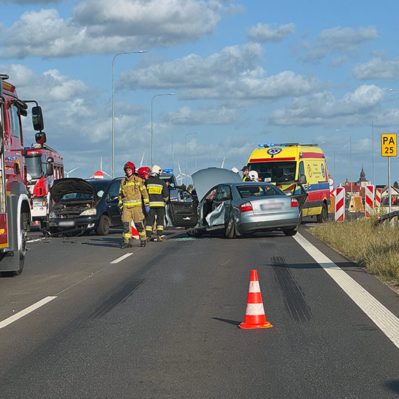 Grony wypadek na trasie S3 pod Wolinem. Dwie osoby trafiy do szpitala