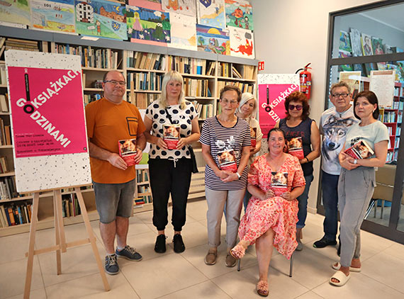 „Czasami mio mieszka po ssiedzku” – spotkanie w ramach Dyskusyjnego Klubu Ksiki w midzyzdrojskiej bibliotece