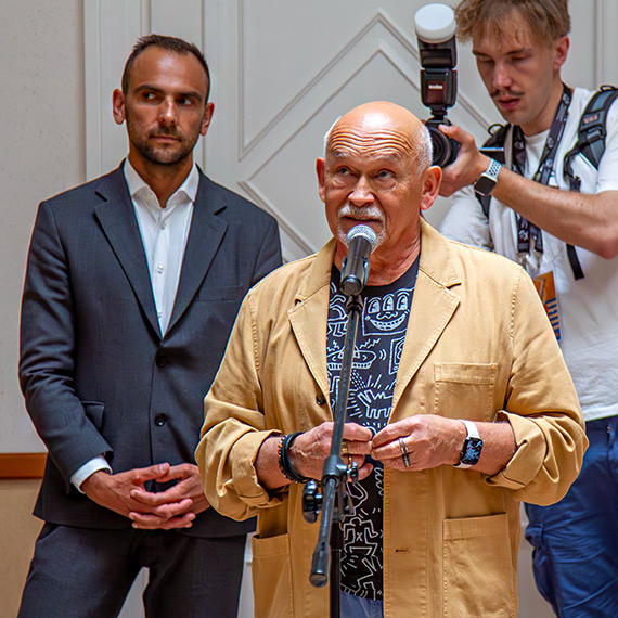 Andrzej Pgowski „Has na nowo”. Plakaty mistrza w  Midzynarodowym Domu Kultury