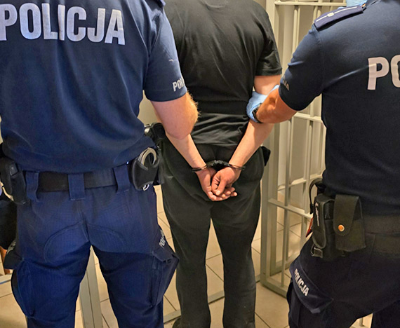 Dwie osoby poszukiwane zatrzymane w Dziwnowie i Midzyzdrojach
