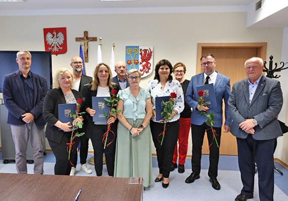Zaszczytny moment dla naszych nauczycieli – wrczenie aktw mianowania przez Starost