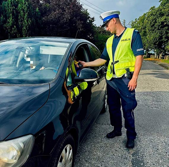 Po długim sierpniowym weekendzie policjanci sprawdzali trzeźwość kierowców