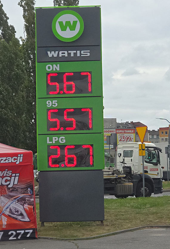 Niezalena sie Watis tania - paliwo za 5,57 z w Szczecinie, a w Powiecie Kamieskim?