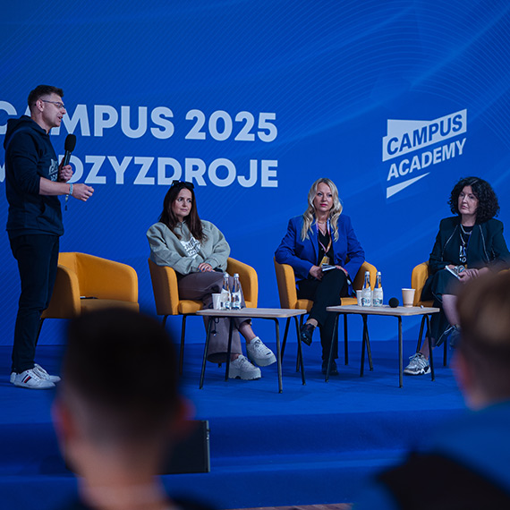 Społeczeństwo w sieci manipulacji. Jak fake newsy i algorytmy dzielą nas bardziej niż polityka