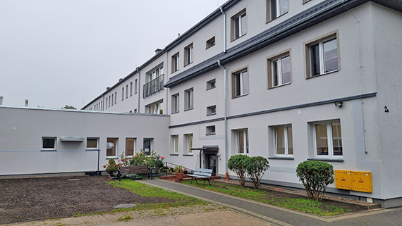 Zakończono termomodernizację budynku Zespołu Szkół Ponadpodstawowych w Wolinie