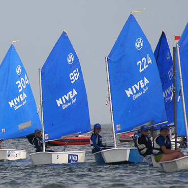 Kamie Pomorski: Przygotowania do sezonu eglarskiego 2012