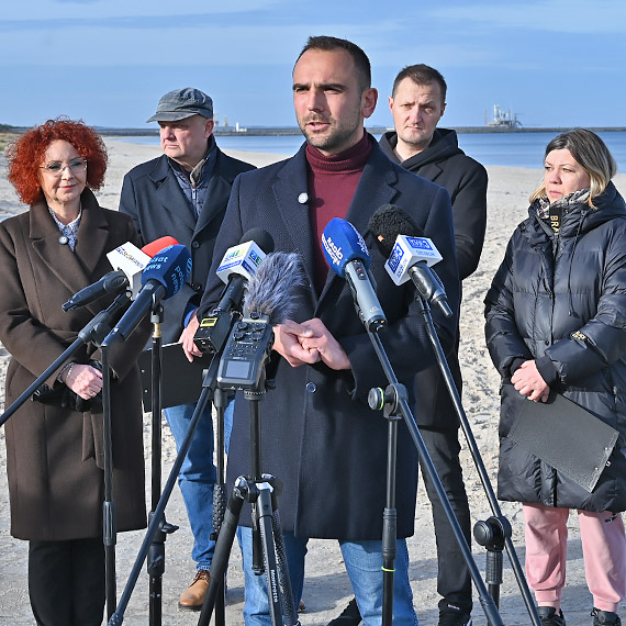 winoujcie i Midzyzdroje jednym gosem przeciw „Przyldkowi Pomerania”. Samorzdy i mieszkacy: „Nikt nigdy nie konsultowa z nami tego projektu!” Zobacz film!