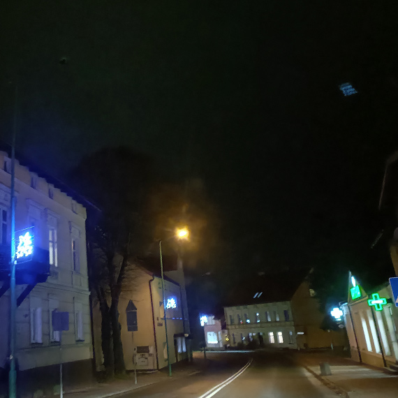 Ciemne odcinki na ulicy Zamkowej. Mieszkacy zgaszaj problem z owietleniem