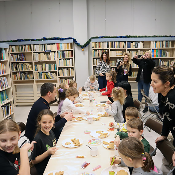 Fabryka Ozdb Piernikowych w midzyzdrojskiej bibliotece