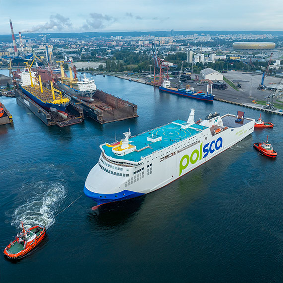 Prom Jantar Unity przekazany armatorowi. Chrzest jednostki odb�dzie si� 17 stycznia