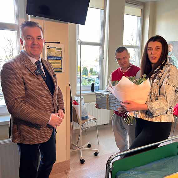 Noworoczne narodziny z Kamienia Pomorskiego. Pierwsze dziecko 2026 roku przyszło na świat w Świnoujściu