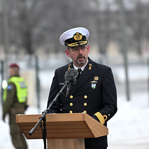 Polacy na czele Sta�ego Zespo�u Si� Obrony Przeciwminowej NATO Grupa 1