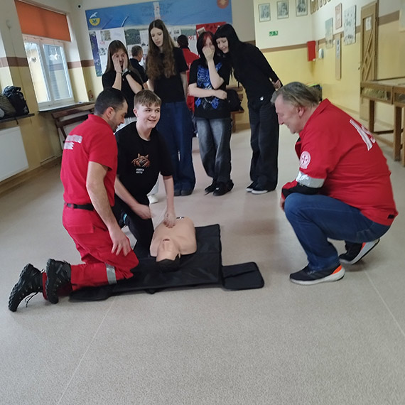 Szkolenie medyczne-bezpieczne ferie