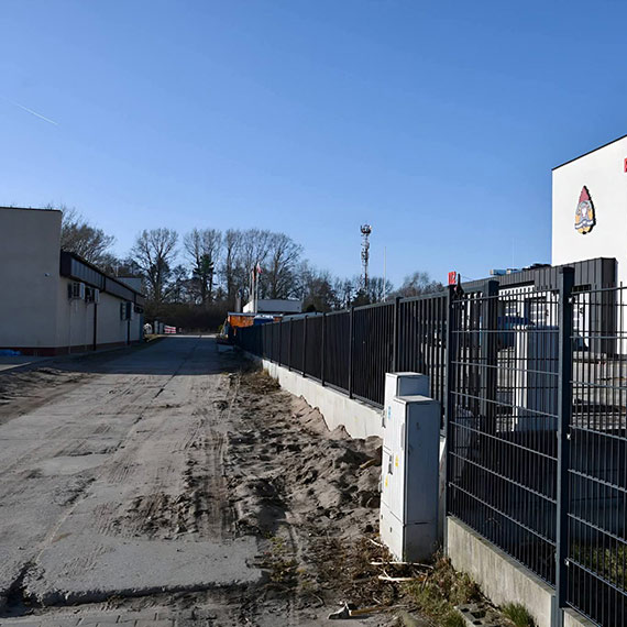 Droga do nowej remizy w Mi�dzyzdrojach b�dzie przebudowana. Podpisano umow�