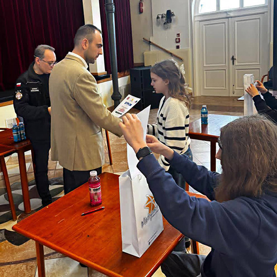 M�odzie� z Mi�dzyzdroj�w i Wapnicy z awansem. Znamy wyniki gminnych eliminacji turnieju wiedzy po�arniczej