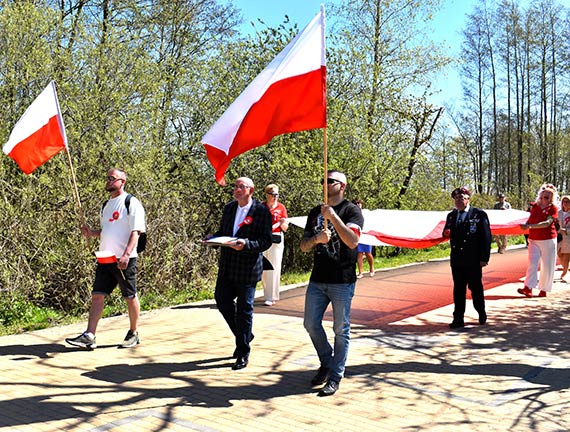 S�oneczna maj�wka w gminie Dziwn�w. Regaty, pikniki i spotkanie z mistrzem Dakaru
