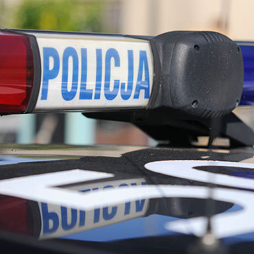 Kamie Pomorski: Policjanci oznakuj urzdzenia ogrodnicze