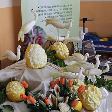 Kamień Pomorski: Robili fantazyjne dekoracje z arbuzów i melonów