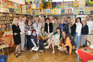 Autorka bestsellerowej sagi „Cukiernia pod amorem” gocia w midzyzdrojskiej bibliotece