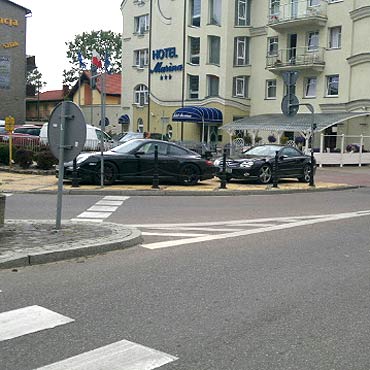 Midzyzdroje: Tak nie parkuj!